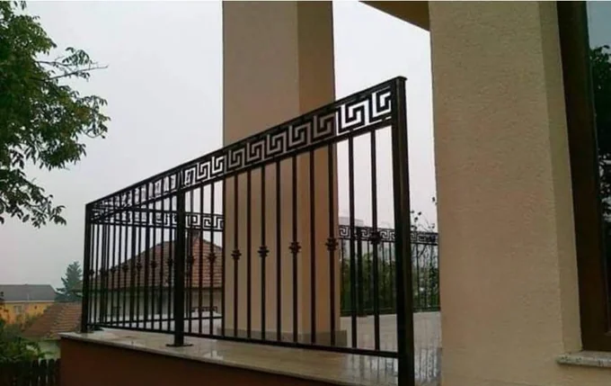 Balustradă de verandă cu meandru superior B-016 — GNV METAL