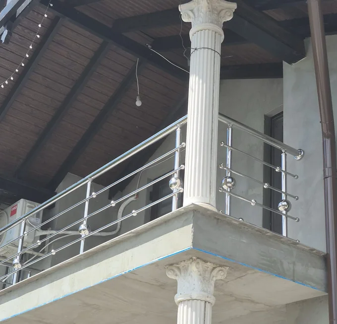 Balustradă de colț cu decor ondulat B-060 — GNV METAL